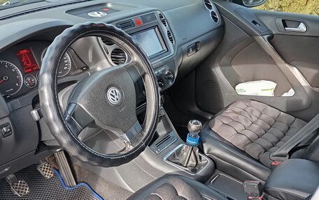 Volkswagen Tiguan I, 2008 год, 1 000 000 рублей, 10 фотография