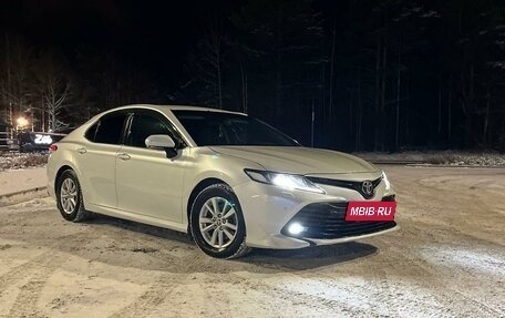 Toyota Camry, 2020 год, 2 500 000 рублей, 3 фотография