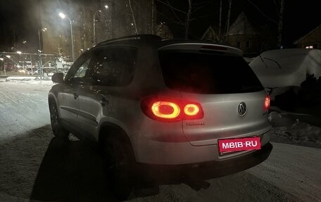 Volkswagen Tiguan I, 2009 год, 950 000 рублей, 4 фотография