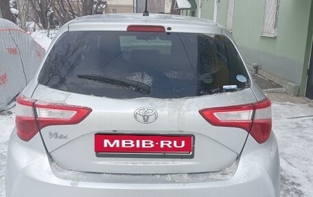 Toyota Vitz, 2018 год, 900 000 рублей, 7 фотография