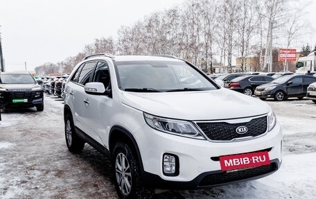 KIA Sorento II рестайлинг, 2015 год, 1 697 000 рублей, 7 фотография