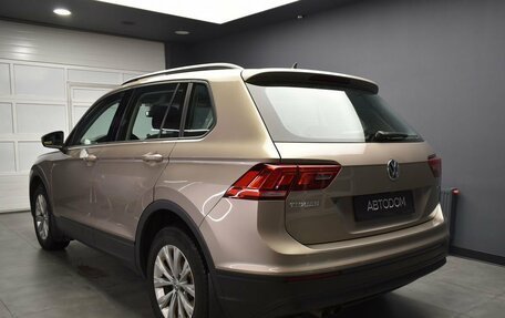 Volkswagen Tiguan II, 2019 год, 2 149 000 рублей, 4 фотография