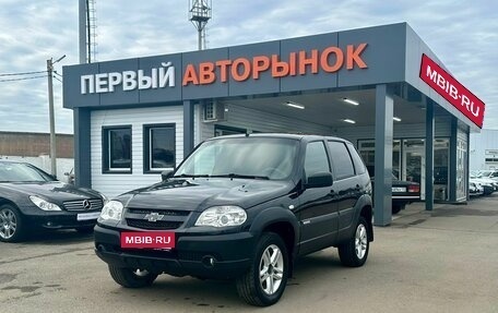 Chevrolet Niva I рестайлинг, 2018 год, 899 000 рублей, 1 фотография