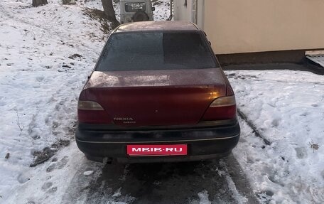 Daewoo Nexia I рестайлинг, 2000 год, 130 000 рублей, 1 фотография