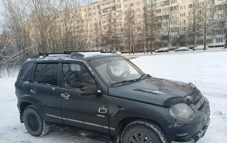 Chevrolet Niva I рестайлинг, 2012 год, 500 000 рублей, 23 фотография