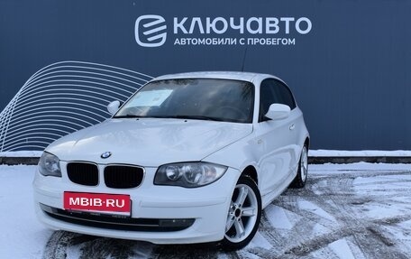 BMW 1 серия, 2011 год, 890 000 рублей, 1 фотография