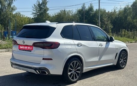 BMW X5, 2019 год, 6 300 000 рублей, 3 фотография