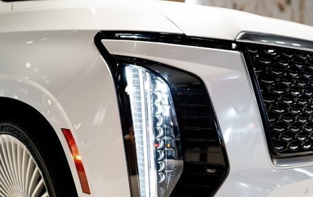 Cadillac Escalade V, 2025 год, 29 910 000 рублей, 36 фотография