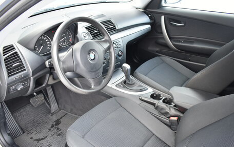 BMW 1 серия, 2011 год, 890 000 рублей, 8 фотография