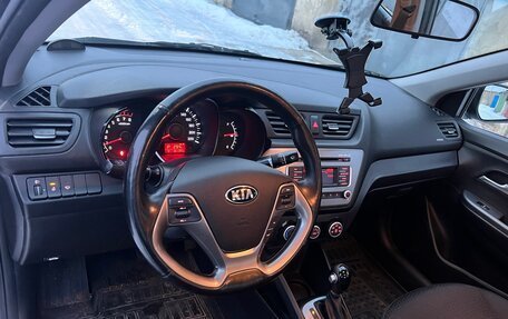 KIA Rio III рестайлинг, 2016 год, 1 320 000 рублей, 11 фотография