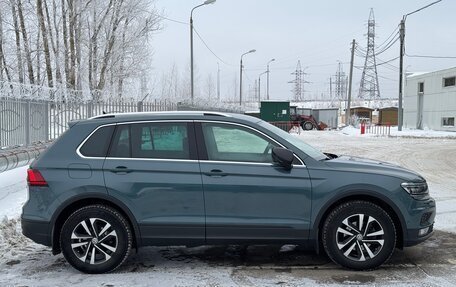 Volkswagen Tiguan II, 2019 год, 2 800 000 рублей, 6 фотография