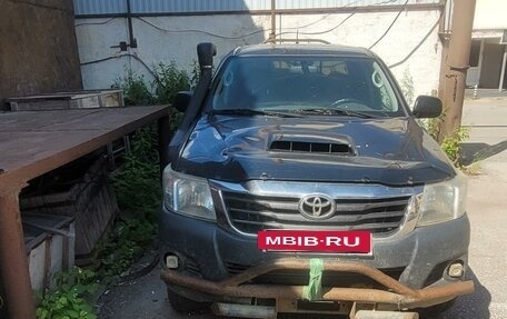 Toyota Hilux VII, 2012 год, 1 100 000 рублей, 4 фотография