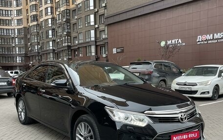 Toyota Camry, 2017 год, 2 360 000 рублей, 17 фотография