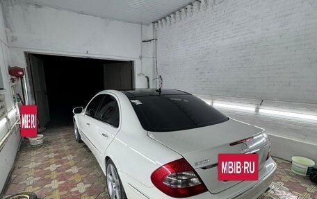 Mercedes-Benz E-Класс, 2009 год, 1 150 000 рублей, 6 фотография