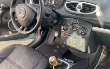 Renault Clio III, 2007 год, 350 000 рублей, 4 фотография