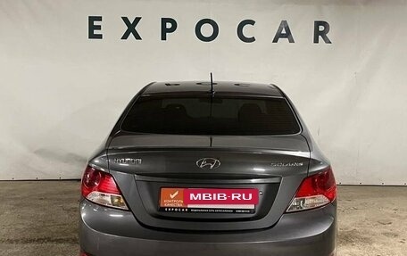 Hyundai Solaris II рестайлинг, 2012 год, 820 000 рублей, 4 фотография