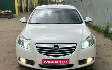 Opel Insignia II рестайлинг, 2011 год, 850 000 рублей, 2 фотография