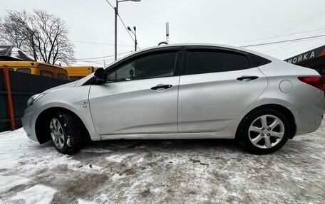 Hyundai Solaris II рестайлинг, 2013 год, 760 000 рублей, 34 фотография