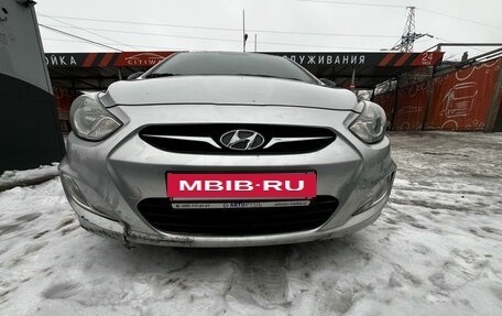 Hyundai Solaris II рестайлинг, 2013 год, 760 000 рублей, 29 фотография