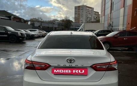 Toyota Camry, 2019 год, 2 250 000 рублей, 2 фотография