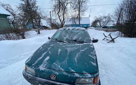 Volkswagen Passat B3, 1993 год, 90 000 рублей, 1 фотография