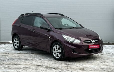 Hyundai Solaris II рестайлинг, 2013 год, 985 000 рублей, 1 фотография