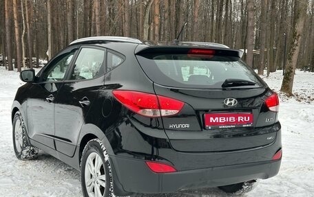 Hyundai ix35 I рестайлинг, 2012 год, 1 120 000 рублей, 3 фотография