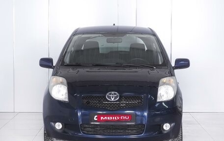 Toyota Yaris III рестайлинг, 2007 год, 699 000 рублей, 3 фотография