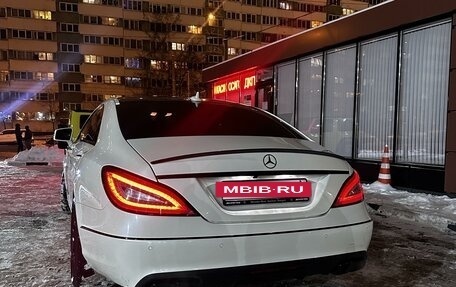 Mercedes-Benz CLS, 2012 год, 2 850 000 рублей, 4 фотография