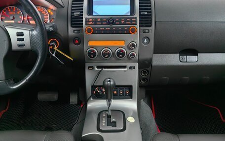 Nissan Pathfinder, 2006 год, 1 099 000 рублей, 13 фотография