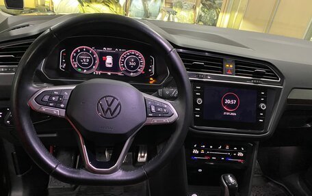 Volkswagen Tiguan II, 2020 год, 3 520 000 рублей, 24 фотография