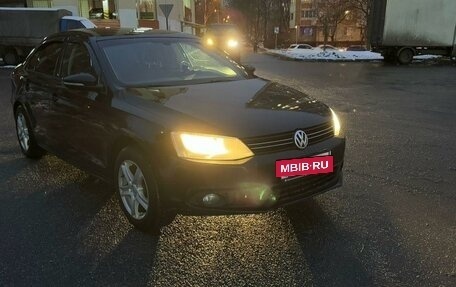 Volkswagen Jetta VI, 2014 год, 1 150 000 рублей, 2 фотография