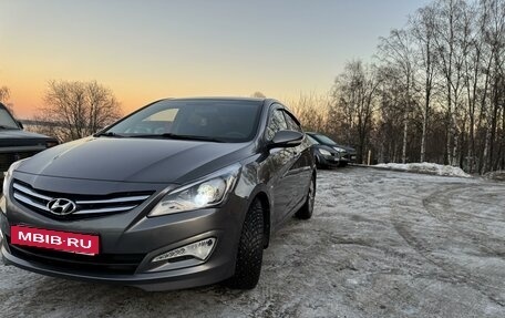 Hyundai Solaris II рестайлинг, 2015 год, 1 350 000 рублей, 2 фотография