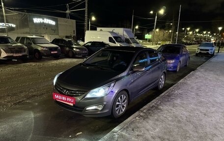 Hyundai Solaris II рестайлинг, 2015 год, 1 350 000 рублей, 18 фотография