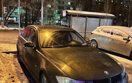 BMW 3 серия, 2008 год, 900 000 рублей, 2 фотография