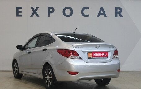 Hyundai Solaris II рестайлинг, 2013 год, 798 000 рублей, 3 фотография