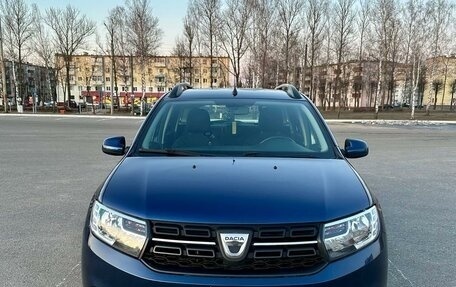 Dacia Logan II, 2018 год, 1 350 000 рублей, 1 фотография