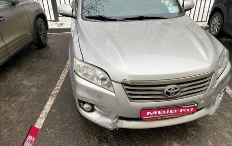 Toyota RAV4, 2011 год, 1 350 000 рублей, 2 фотография