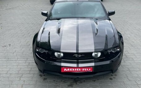 Ford Mustang VI рестайлинг, 2011 год, 4 500 000 рублей, 12 фотография