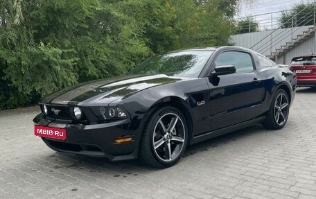 Ford Mustang VI рестайлинг, 2011 год, 4 500 000 рублей, 3 фотография