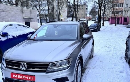 Volkswagen Tiguan II, 2019 год, 2 650 000 рублей, 2 фотография