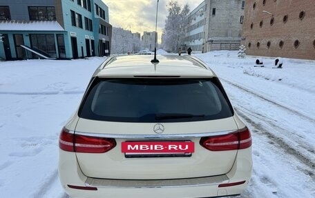 Mercedes-Benz E-Класс, 2019 год, 2 349 000 рублей, 7 фотография