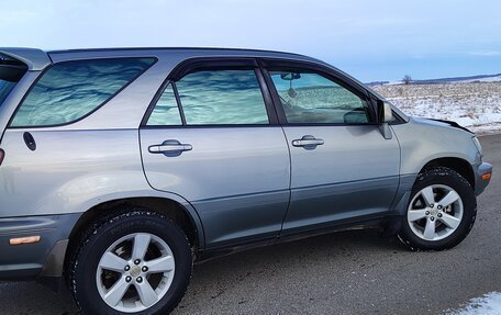 Lexus RX IV рестайлинг, 2000 год, 985 000 рублей, 23 фотография