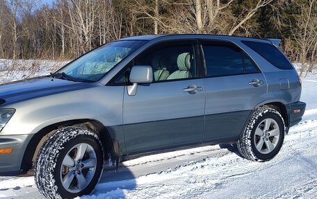 Lexus RX IV рестайлинг, 2000 год, 985 000 рублей, 16 фотография