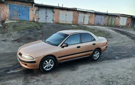 Mitsubishi Carisma I, 2000 год, 350 000 рублей, 2 фотография