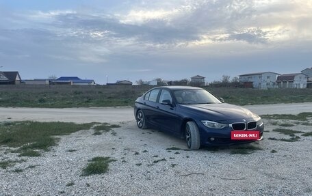 BMW 3 серия, 2017 год, 1 975 000 рублей, 9 фотография