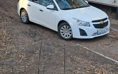 Chevrolet Cruze II, 2014 год, 790 000 рублей, 6 фотография