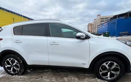 KIA Sportage IV рестайлинг, 2020 год, 2 200 000 рублей, 13 фотография