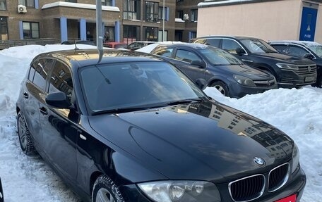 BMW 1 серия, 2010 год, 850 000 рублей, 6 фотография