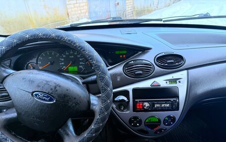 Ford Focus IV, 2004 год, 310 000 рублей, 2 фотография